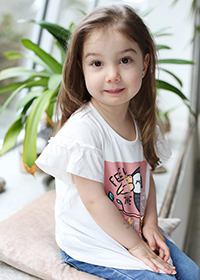 Mia  Jalaghonia
