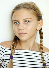 Izabela Khomová